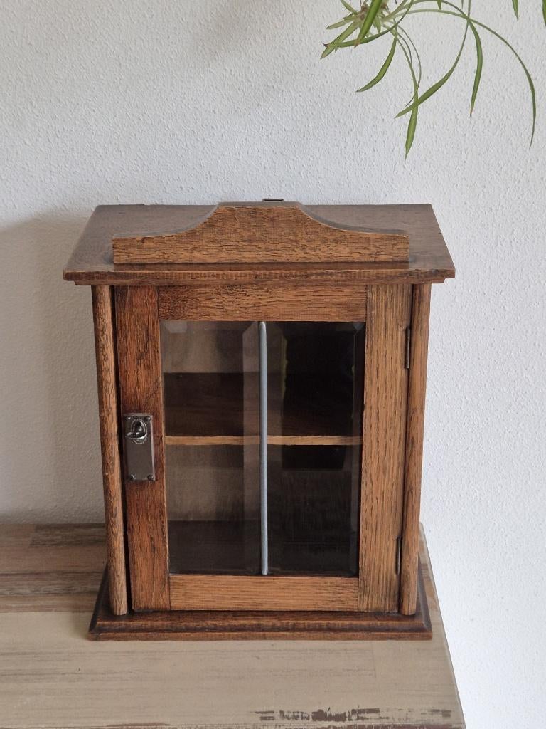 Antiek - Wandkastje - Tabakskastje - Vitrinekast - Eikenhout, Ophalen of Verzenden