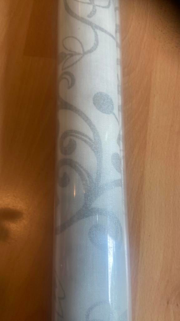 Wit met zilveren bloemen rolgordijn max 150 cm breed, Huis en Inrichting, Stoffering | Gordijnen en Lamellen, Nieuw, 150 tot 200 cm