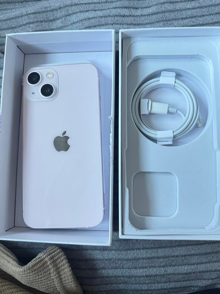 iPhone 13 Roze 128GB - Zo goed als nieuw, 128 GB, IPhone 13, Ophalen of Verzenden, Zo goed als nieuw