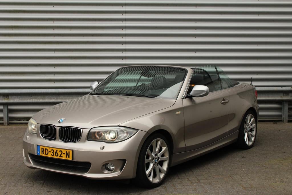 BMW 1-serie Cabrio 120i 170pk High Executive AUTOMAAT, Euro 5, Achterwielaandrijving, 4 cilinders, Cabriolet
