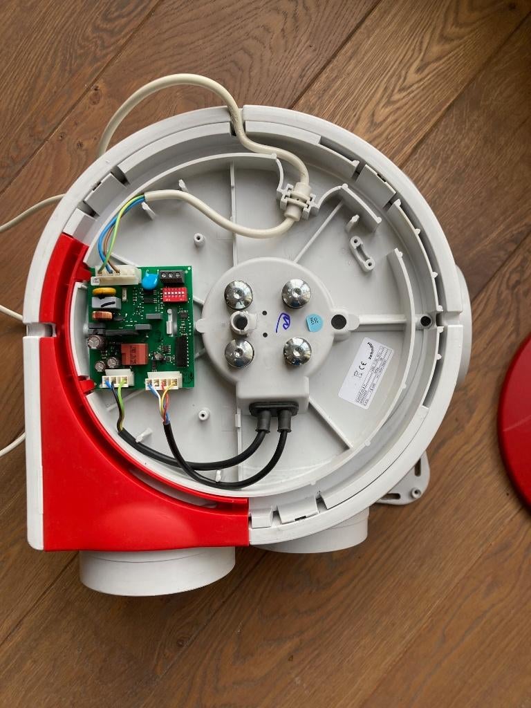 Gereviseerde Zehnder ComfoFan S woonhuisventilator-MV box, Ophalen of Verzenden, Ventilator met afstandsbediening, Zo goed als nieuw