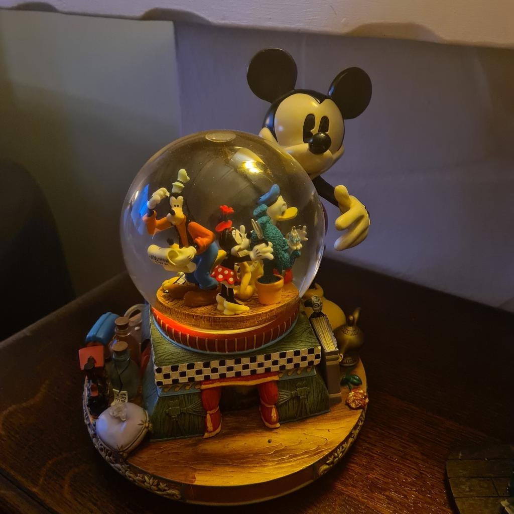 Disney Mickey Mouse Sneeuwbol met Vrienden, Ophalen of Verzenden, Mickey Mouse, Gebruikt, Beeldje of Figuurtje
