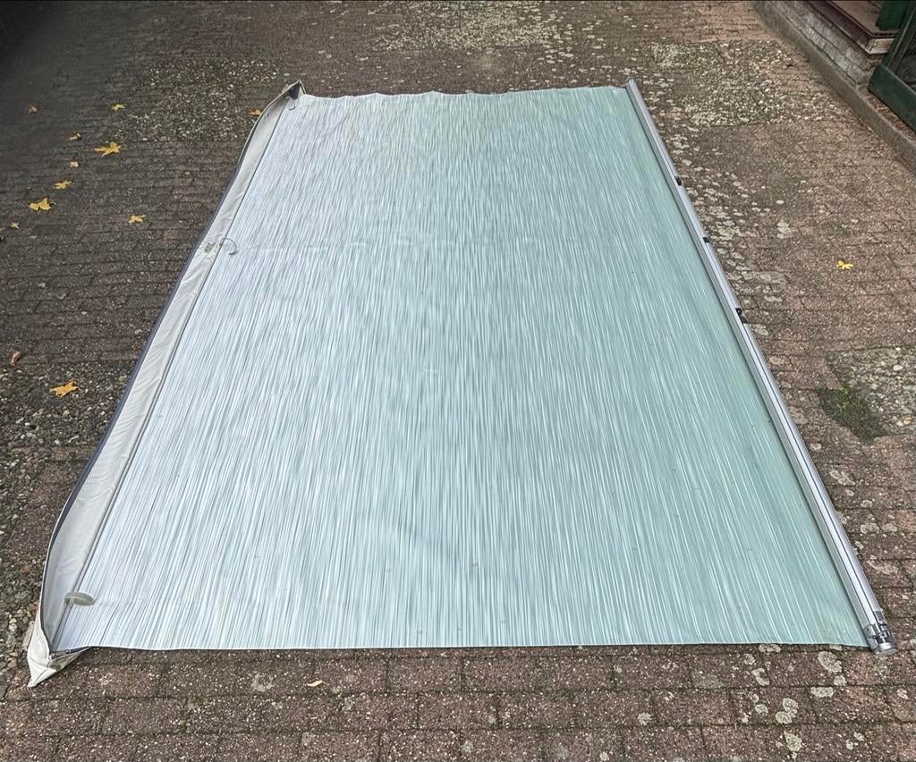 Thule Omnistor zakluifel 4.50x2.50, Ophalen, Gebruikt, Thule