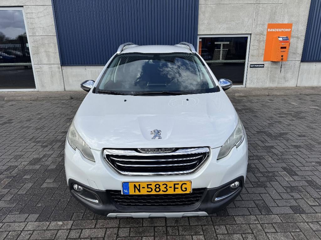 Peugeot 2008 1.2 VTI 60KW/82PK 2013 Wit, Voorwielaandrijving, Euro 5, Stof, 40 €/maand