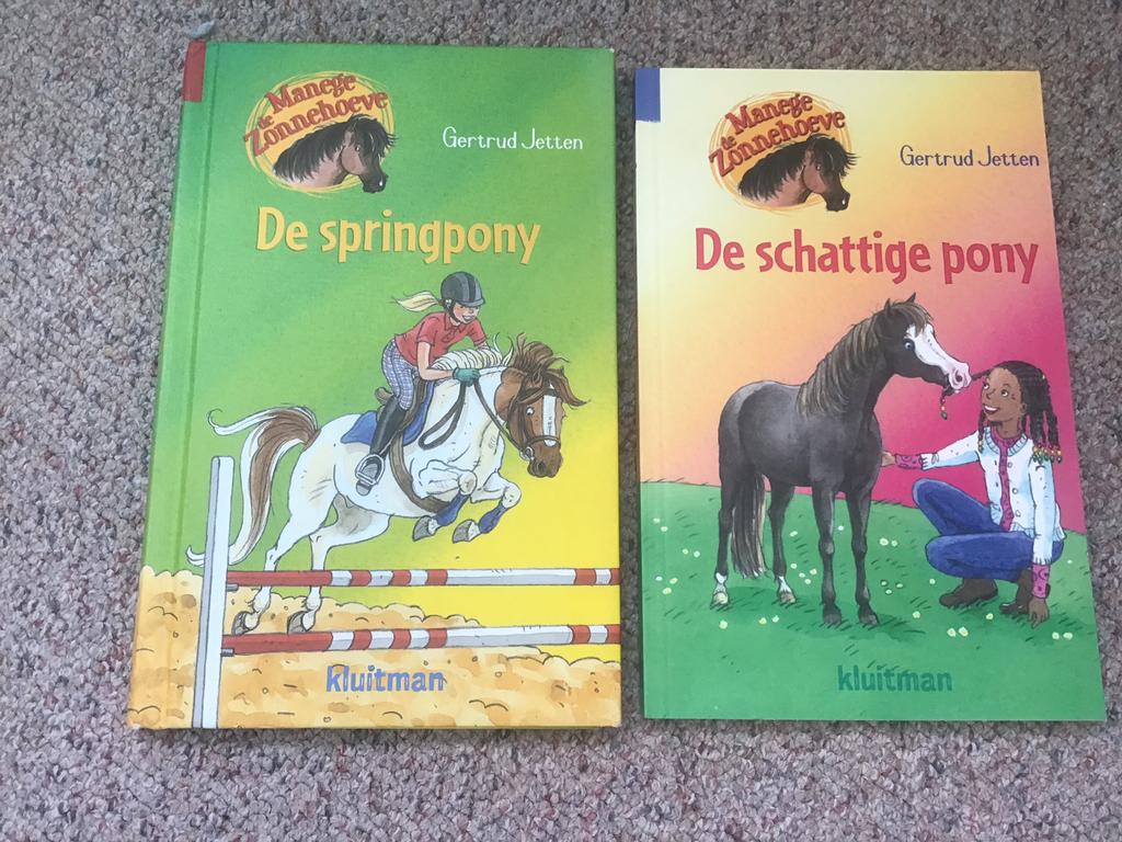 Gertrud Jetten - De springpony en De schattige pony, Boeken, Fictie algemeen, Ophalen of Verzenden, Zo goed als nieuw, Gertrud Jetten