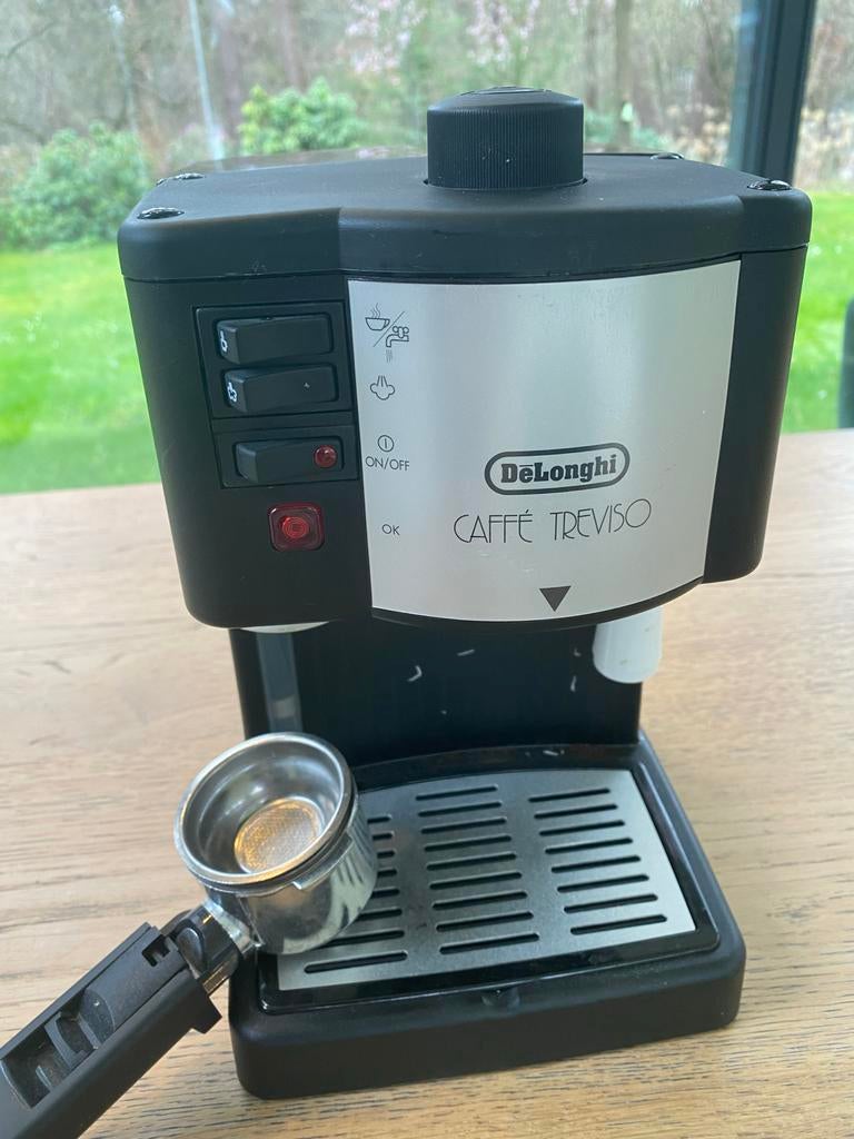 DeLonghi Caffè Treviso Espresso Apparaat, Witgoed en Apparatuur, Koffiezetapparaten, Gebruikt, Gemalen koffie, Espresso apparaat