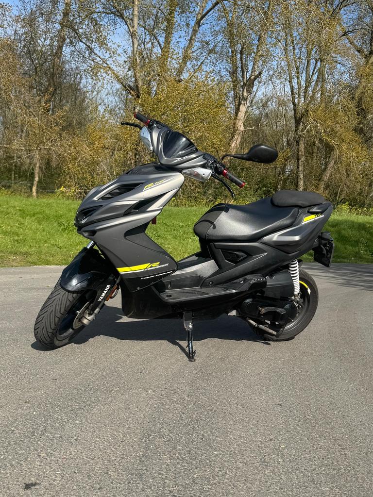Yamaha Aerox 4T, Fietsen en Brommers, Scooters | Yamaha, Ophalen, Gebruikt, Aerox, Maximaal 45 km/u