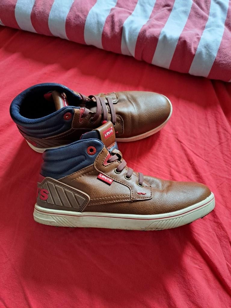 bruine levi's schoenen maat 36, Bruin, Ophalen of Verzenden, Levi's, Sneakers of Gympen