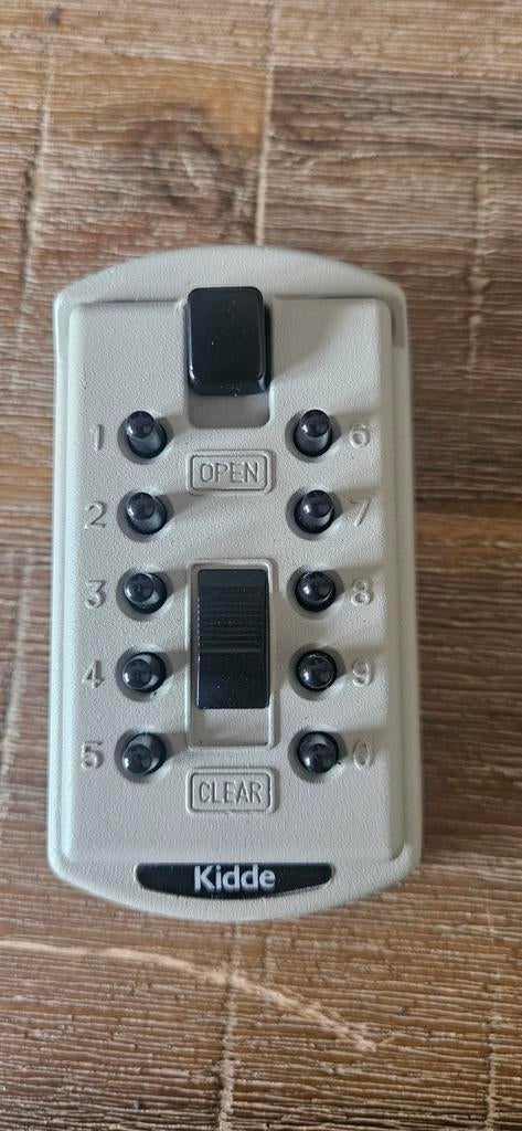 Kidde AccessPoint Slimline drukknopcombinatie sleutelkluisje, Doe-het-zelf en Verbouw, Alarmsystemen, Detector, Sensor of Melder