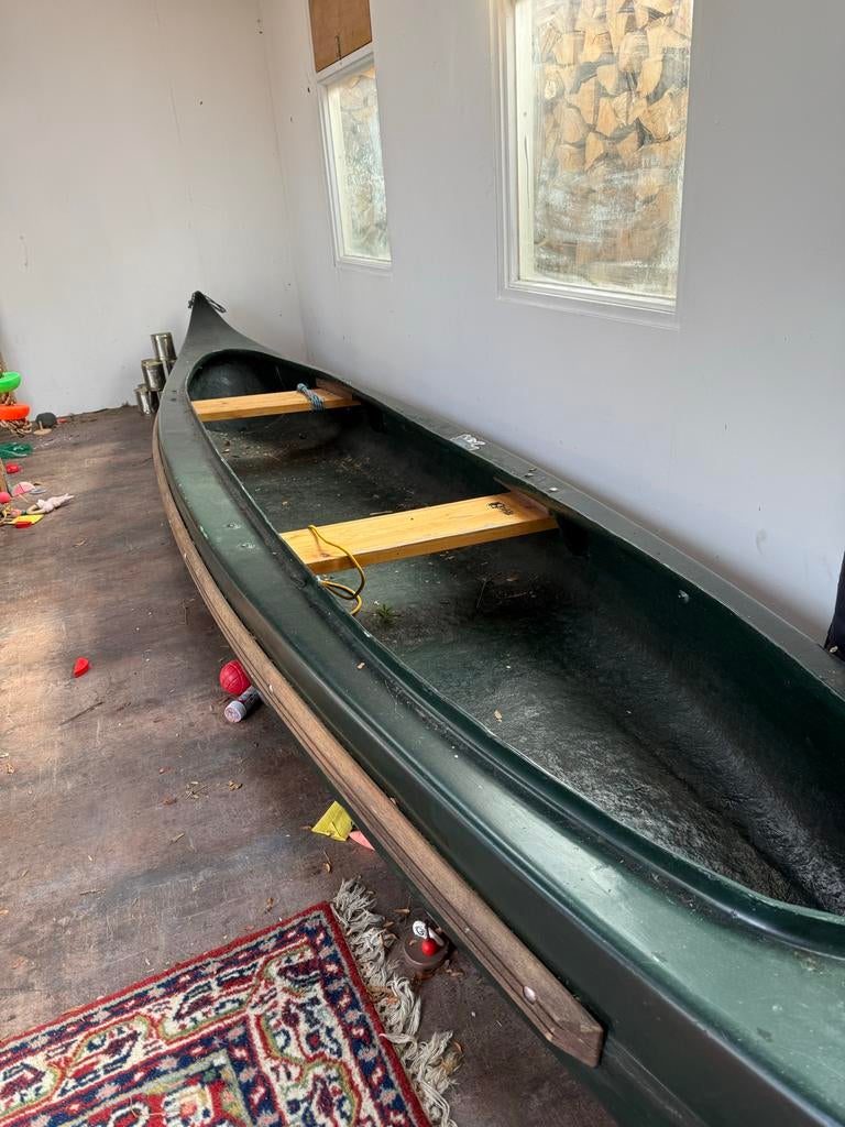 Canadese kano met houten bankjes, Ophalen, Gebruikt, Canadese kano of Open kano