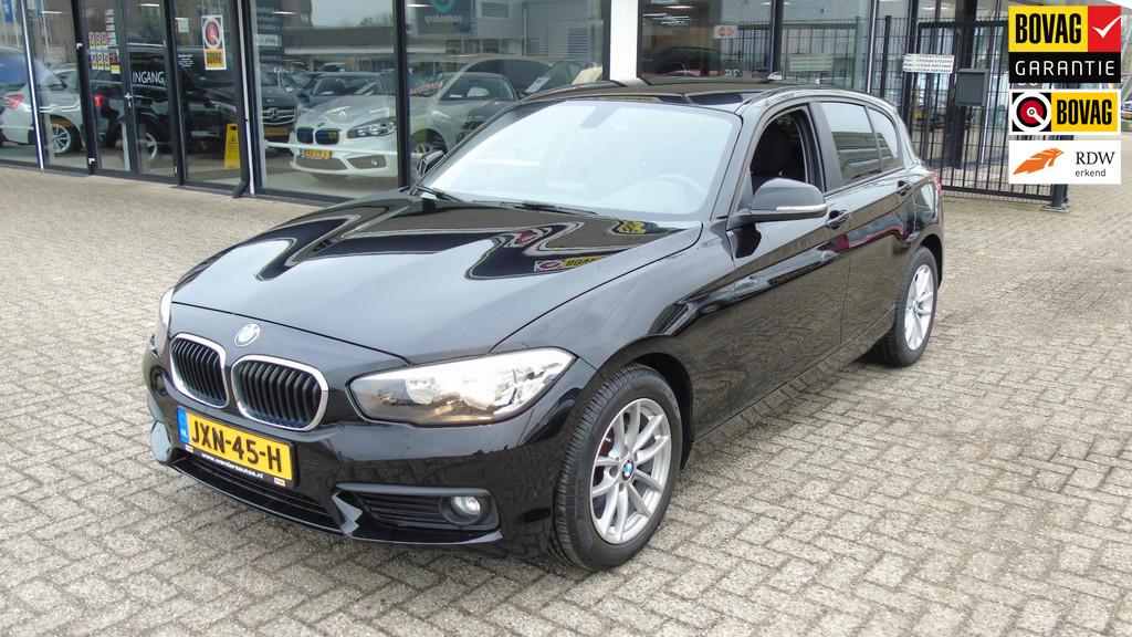 BMW 1-serie 118i Corporate Lease, 1-Serie, Zwart, Bedrijf, 3 cilinders