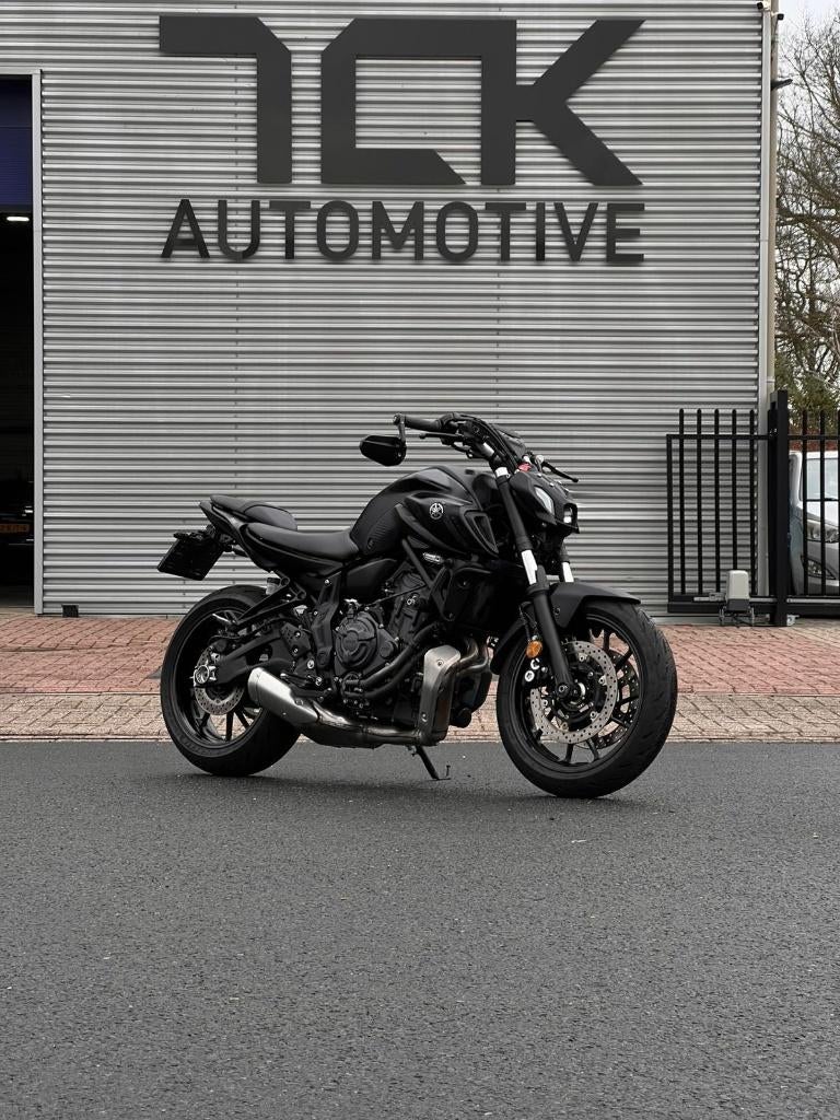 Yamaha MT 07 Tech Black 2024 | TFT | 3029km | A2!, 700 cc, 2 cilinders, Bedrijf, Minimaal motorrijbewijs A2