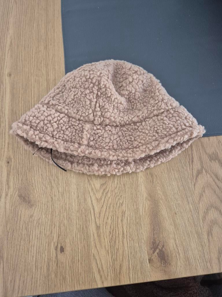 Bruine teddy bucket hat, Ophalen of Verzenden