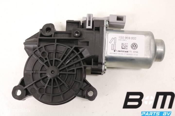 Raammotor linksvoor VW Up! 1S0959802, Gebruikt