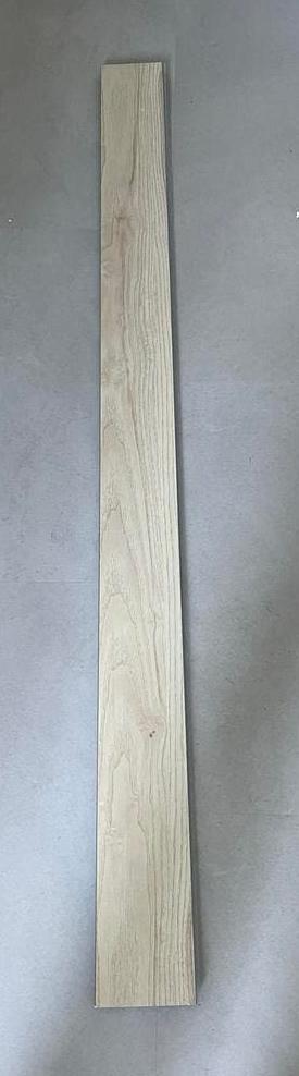 IKEA Askersund plint 143 cm, ongebruikt, Doe-het-zelf en Verbouw, Plinten en Afwerking, Nieuw, Plinten, Kunststof, 100 tot 150 cm