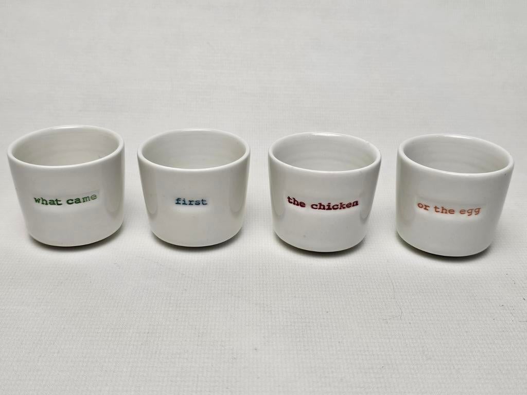 # Keith Brymer Jones Eierdopjes Set Egg Cup Set, Huis en Inrichting, Ophalen of Verzenden, Porselein, Overige stijlen, Overige typen