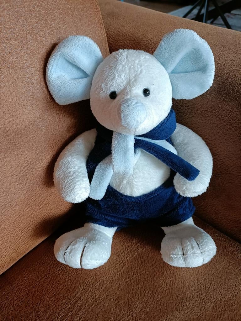 Witte muis knuffel met blauwe salopette en sjaal, Muis, Gebruikt, Overige merken, Overige karakters