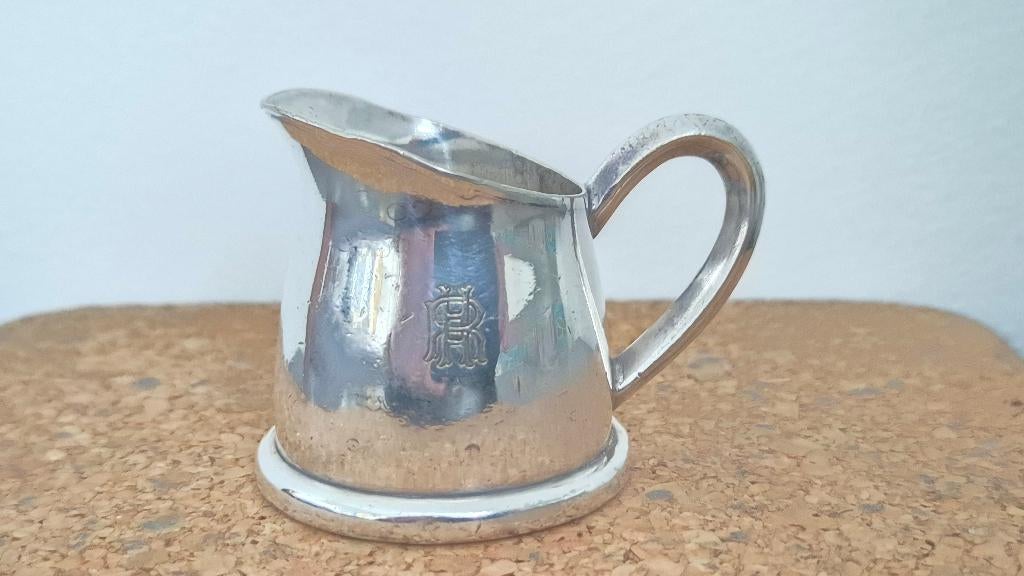 Verzilverd schenkkannetje GERO - 1920, Ophalen of Verzenden, Zilver