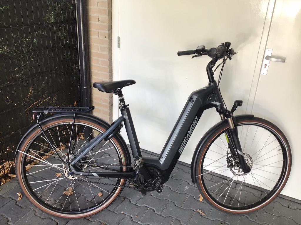 Z.g.o.h. D50 Bergamont E-Horizon/Belt/Bosch/ €1495;-, Gebruikt, 47 tot 51 cm, 50 km per accu of meer, Ophalen