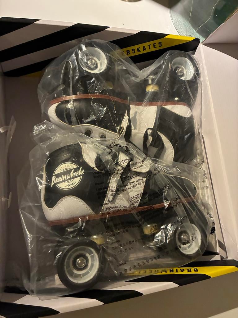 Brainwheelz Rolschaatsen - Zo goed als nieuw!, Ophalen of Verzenden, Zo goed als nieuw