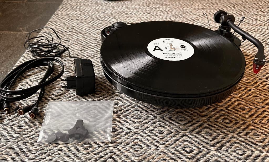 Platenspeler Pro-Ject RPM 1.3 Genie Piano Black, Ophalen, Gebruikt, Platenspeler, Overige merken