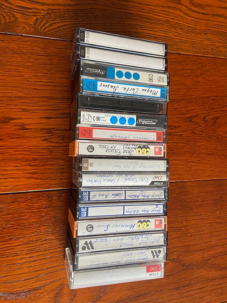 Zestien voorbespeelde cassettebandjes, Gebruikt, 2 t/m 25 bandjes, Overige genres, Ophalen of Verzenden