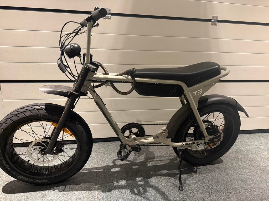 Super 73 ZX Moon Rock, Fietsen en Brommers, Elektrische fietsen, Overige merken, Ophalen of Verzenden, Zo goed als nieuw, Minder dan 47 cm
