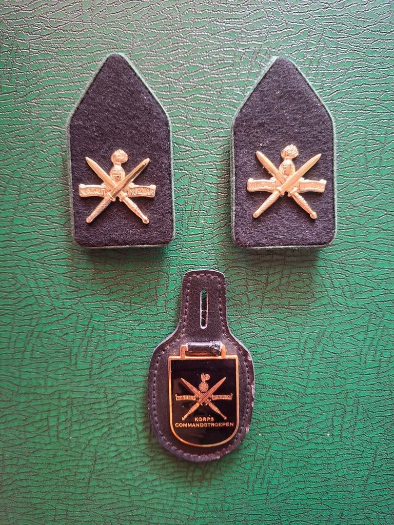 3x artikelen Korps Commando Troepen/ KCT, Ophalen of Verzenden, Landmacht, Nederland, Embleem of Badge
