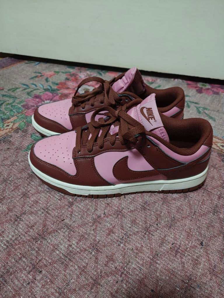 Leuke Nike Dunks, Kleding | Dames, Schoenen, Nike, Ophalen of Verzenden, Zo goed als nieuw