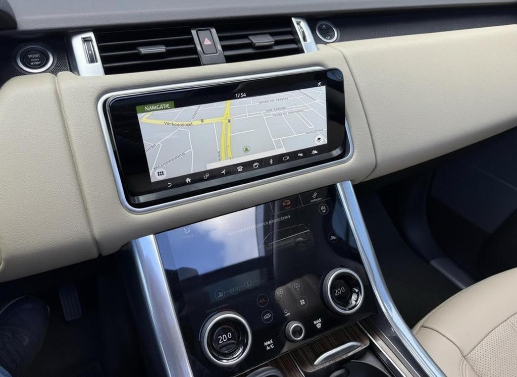 Land Rover Range Rover Sport 2.0 P400e HSEm Dynami Led CarPl, Automaat, Gebruikt, 4 cilinders, Met garantie (alle)