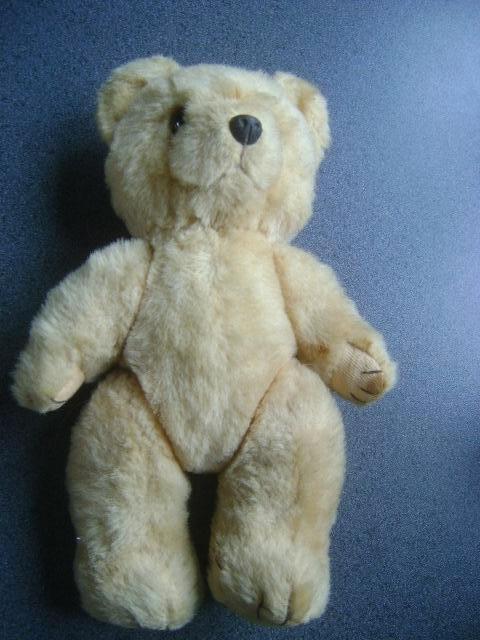 leuke oude teddybeer, Verzamelen, Beren en Cherished Teddies, Ophalen of Verzenden, Gebruikt, Stoffen beer, Overige merken