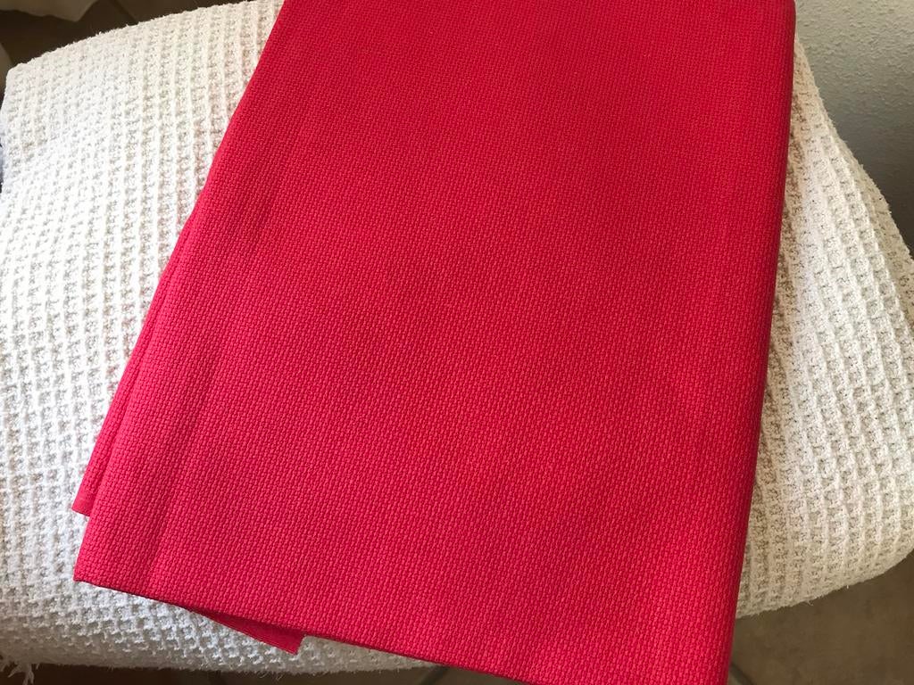 Grote lap aida borduurstof rood , 120 x 128 cm borduren, Ophalen of Verzenden, Zo goed als nieuw, Rood