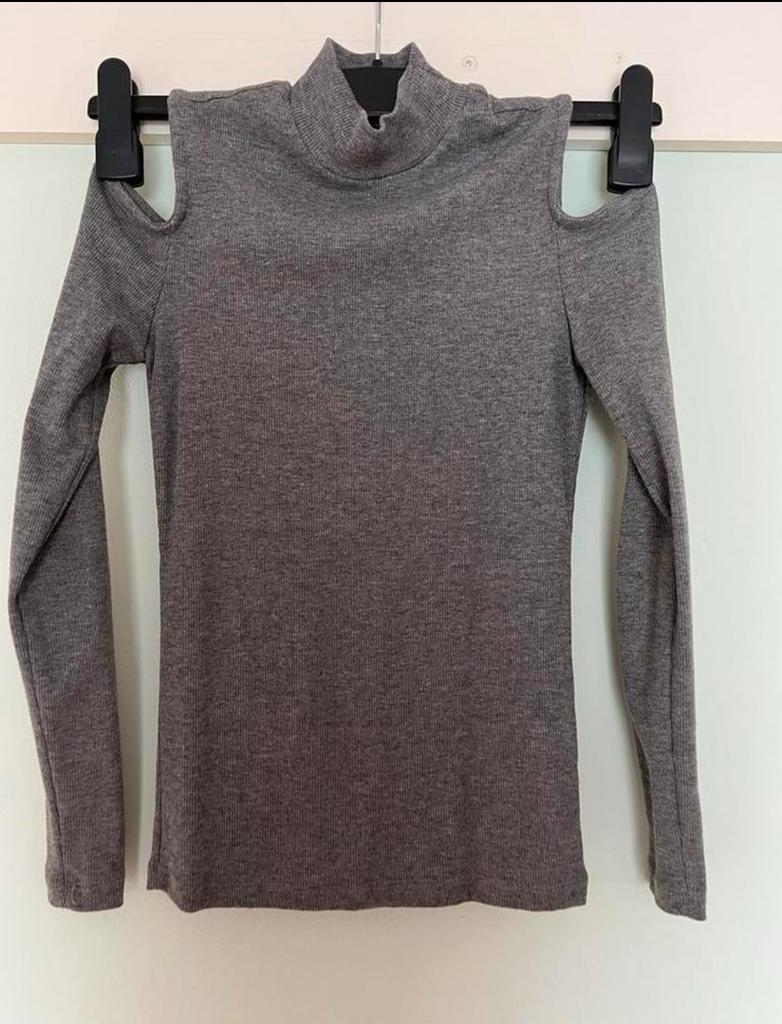 Grijze Coolcat top - maat XS, Kleding | Dames, T-shirts, Ophalen of Verzenden, Zo goed als nieuw, Lange mouw, Maat 34 (XS) of kleiner