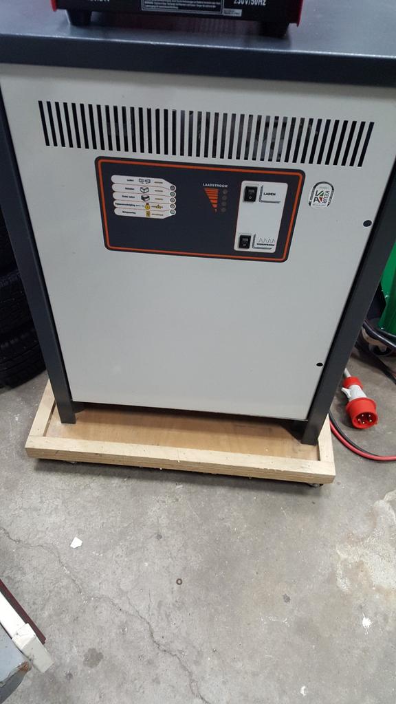 Heftruck lader 24 volt 48 volt 72 volt 80 volt accu laders, Ophalen of Verzenden