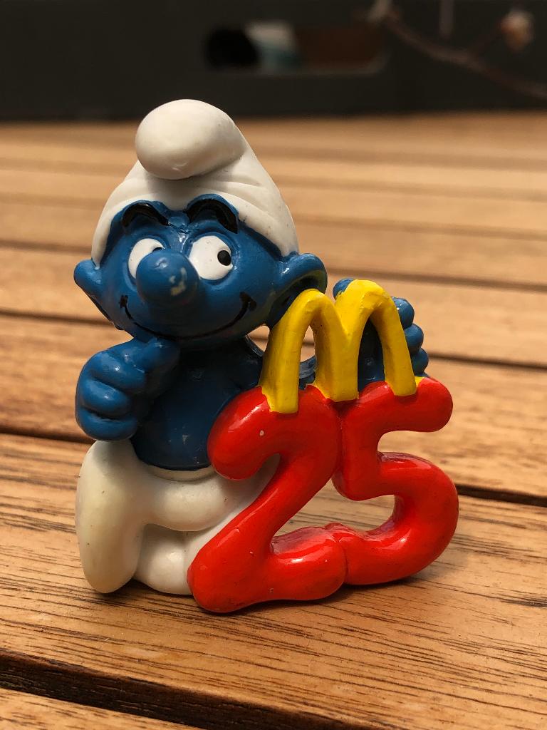 Vintage Jubileum Smurf "25 Jaar McDonald's Nederland" [53], Ophalen of Verzenden, Zo goed als nieuw