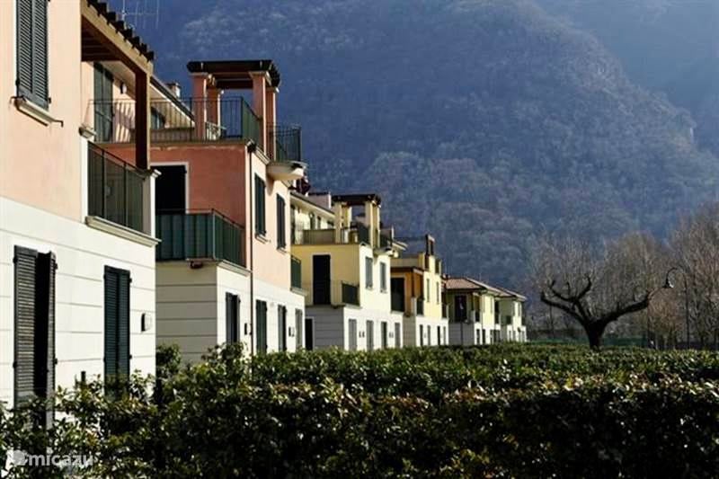 Te koop Appartement Porlezza/Como box 3 investering, Huizen en Kamers, Buitenland, Italië, Appartement, Dorp, Verkoop zonder makelaar