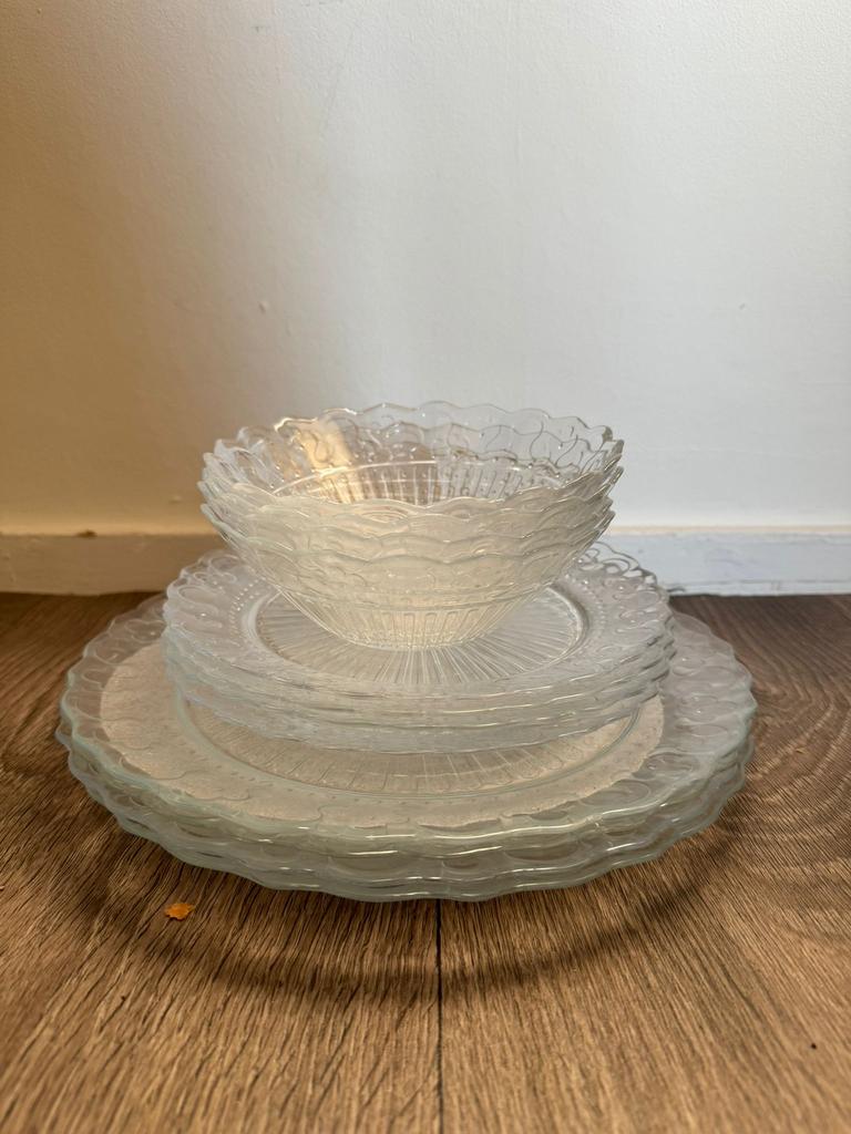 Ikea service doorzichtig, Ophalen, Zo goed als nieuw, Bord(en), Overige stijlen