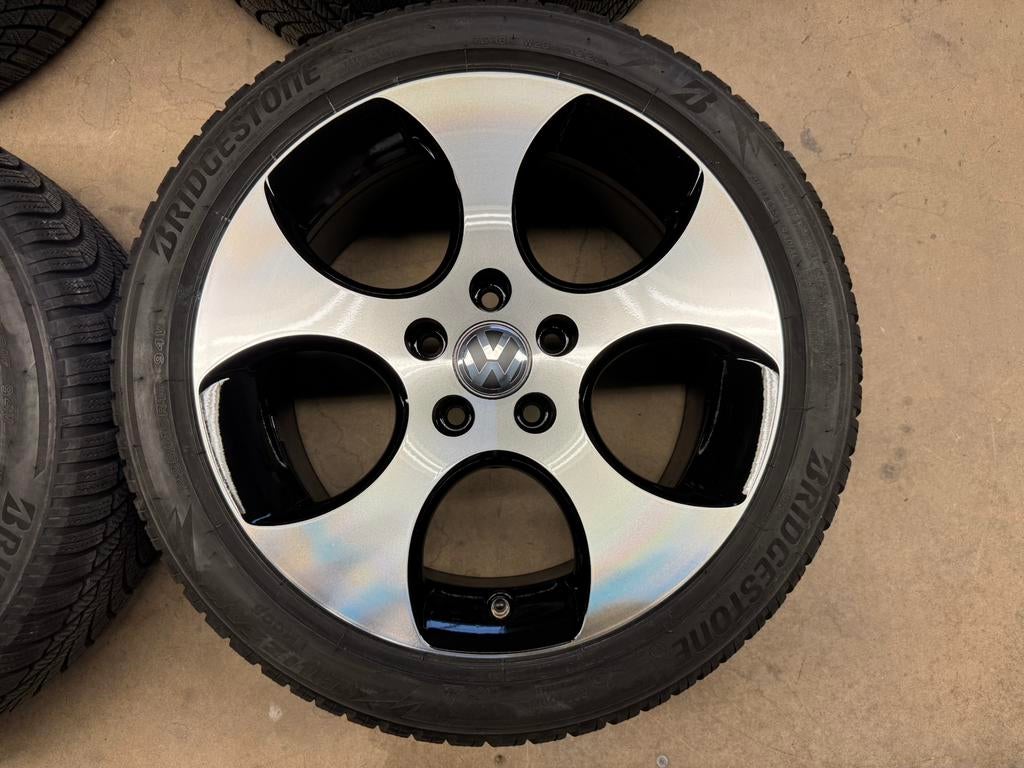 17 inch OEM Volkswagen Caddy Velgen met all season banden, Gebruikt, Banden en Velgen, 17 inch, Ophalen of Verzenden