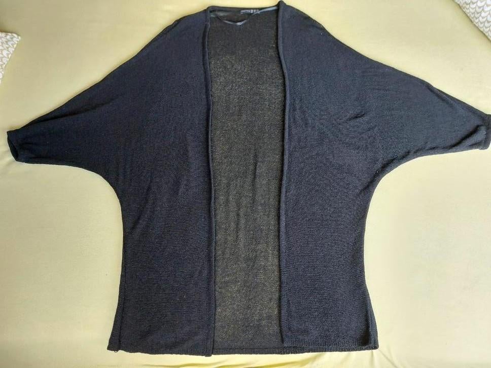 Lang vest van ATMOSPHERE met vleermuismouwen en dun gebreid, Kleding | Dames, Truien en Vesten, Maat 38/40 (M), Atmosphere, Zwart