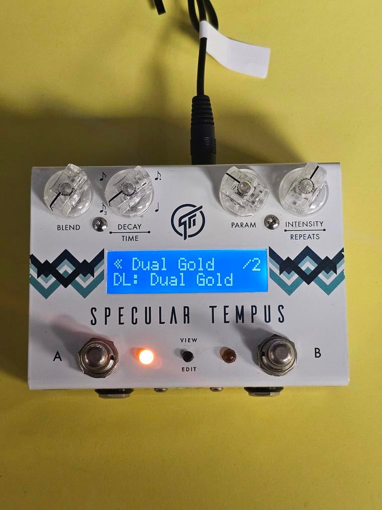 GFI System Specular Tempus Reverb/Delay, Muziek en Instrumenten, Effecten, Zo goed als nieuw, Delay of Echo, Reverb, Ophalen of Verzenden