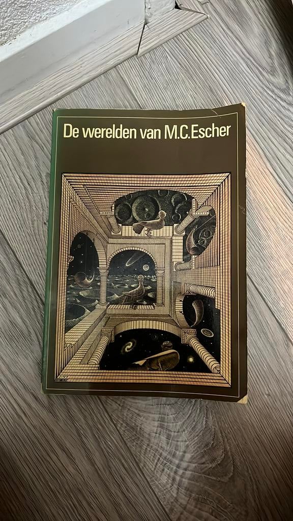 De werelden van M.C.Escher, Boeken, Ophalen of Verzenden, Gelezen