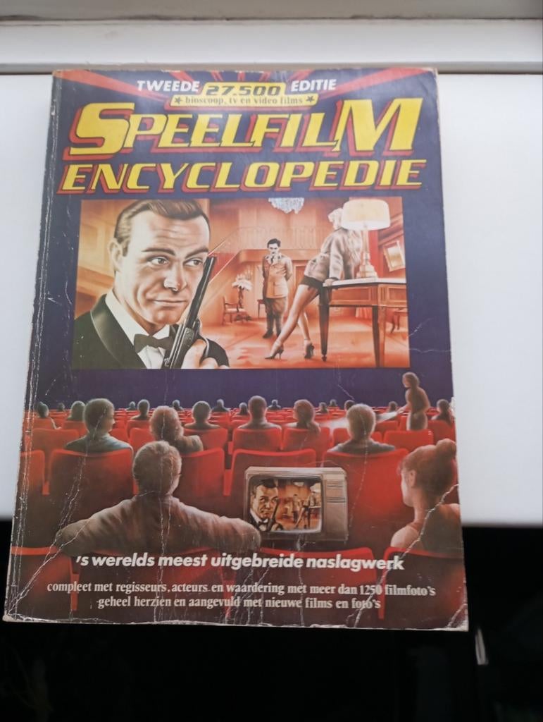 Vintage Speelfilm Encyclopedie 2e editie, Ophalen of Verzenden, Gelezen