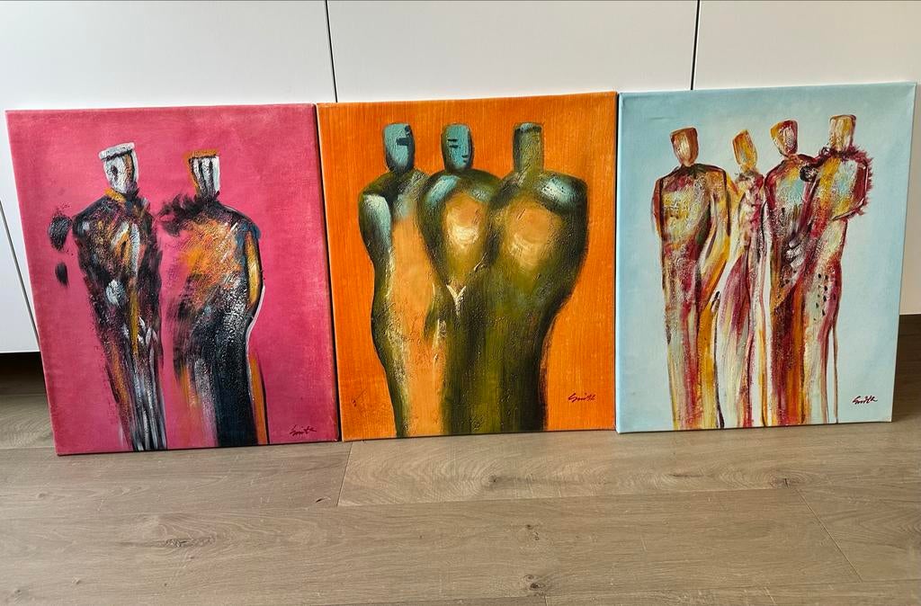3 kleurrijke schilderijen op doek met 2, 3 en 4 personen, Ophalen