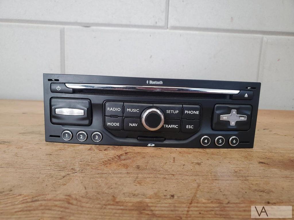 Citroen C3 DS3 Peugeot 3008 5008 radio RNEG navigatie €100, Gebruikt, -, -, Ophalen of Verzenden