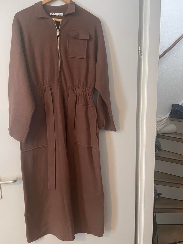 Bruine Zara Jurk met Rits - Maat M, Maat 38/40 (M), Bruin, Ophalen of Verzenden, Zo goed als nieuw
