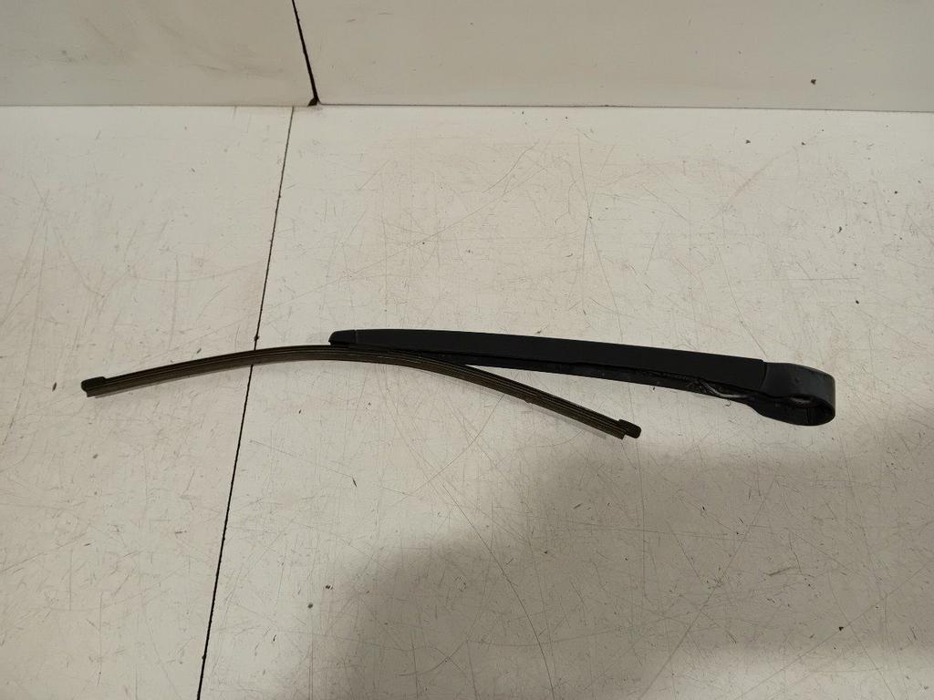 Ruitenwisserarm achterruit Volkswagen Caddy, Onderdelen@venauto.nl, Van der Ven Autorecycling B.V., Gebruikt, Ettenseweg 76, 4706 PB Roosendaal, The Netherlands