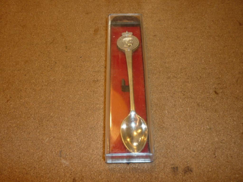 Zeldzaam Alexander lepeltje in originele verpakking, Verzamelen, Koninklijk Huis en Royalty, Ophalen of Verzenden, Nieuw, Nederland