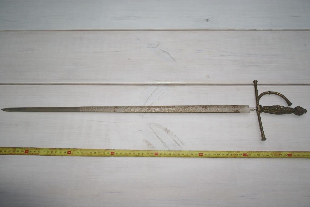 Zwaard, Verzamelen, Ophalen of Verzenden, Overige soorten, Azië, Zwaard of Sabel