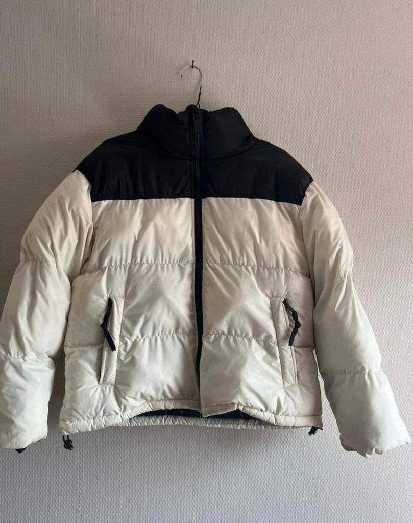 Heelijk warme New yorker winterjas maat XS
Of S, New Yorker, Ophalen of Verzenden, Zo goed als nieuw, Maat 36 (S)