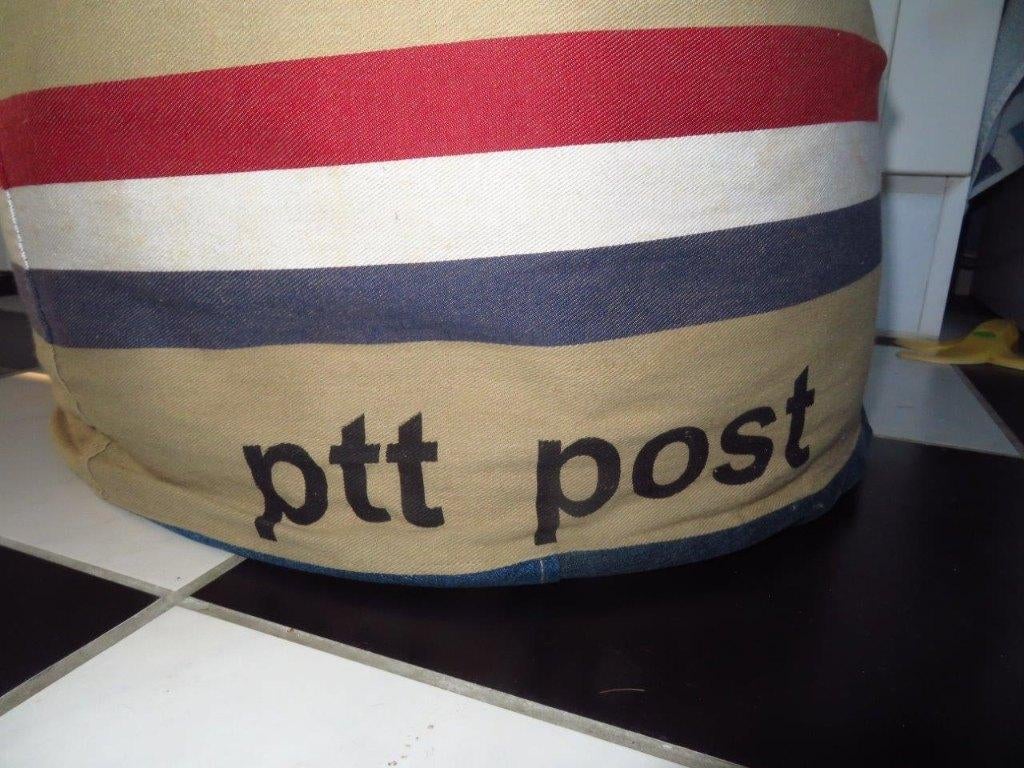 Poef Zitzak PTT Post (met reuzen-postzegel) & jeans, Ophalen of Verzenden, Zo goed als nieuw, Overige kleuren, Zitzak
